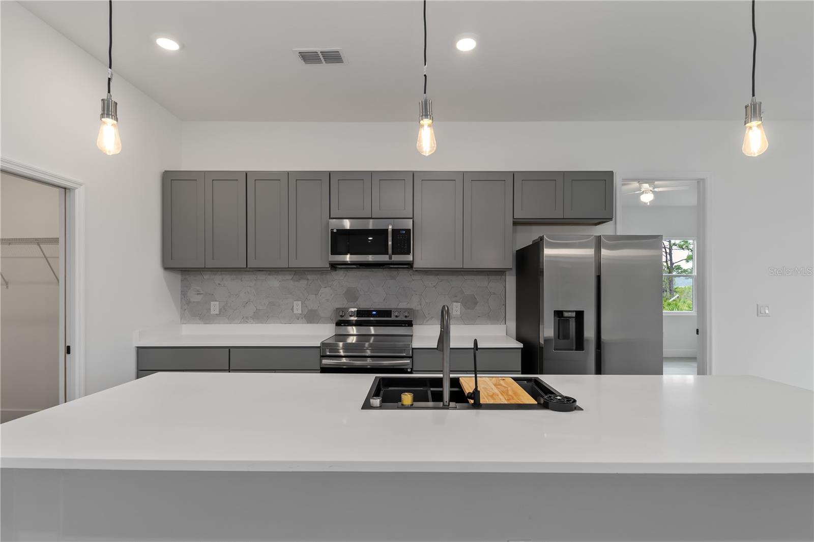 13514 Keystone Blvd, Port Charlotte, FL 33981 — photo 11 of 42