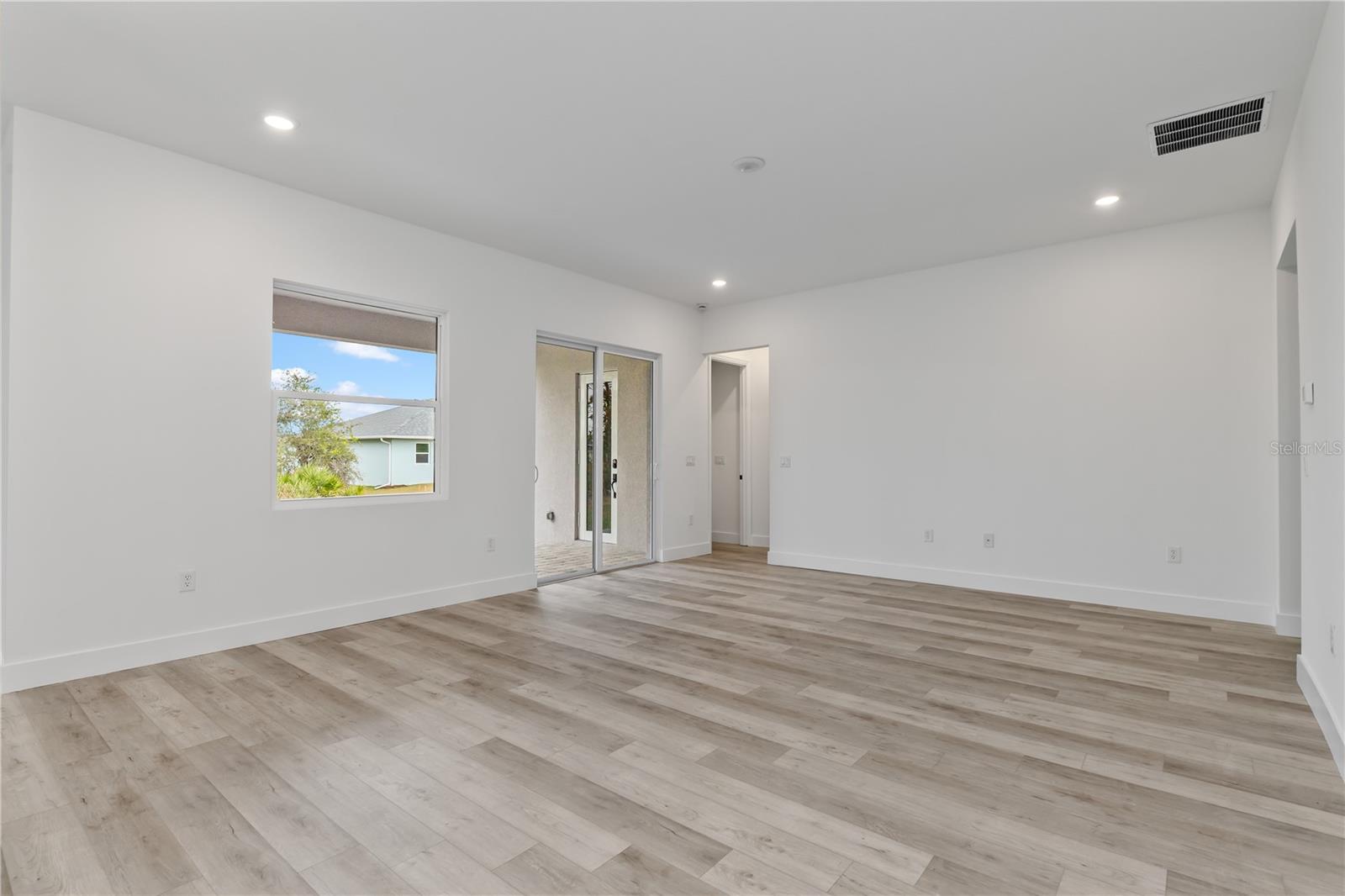 13514 Keystone Blvd, Port Charlotte, FL 33981 — photo 4 of 42