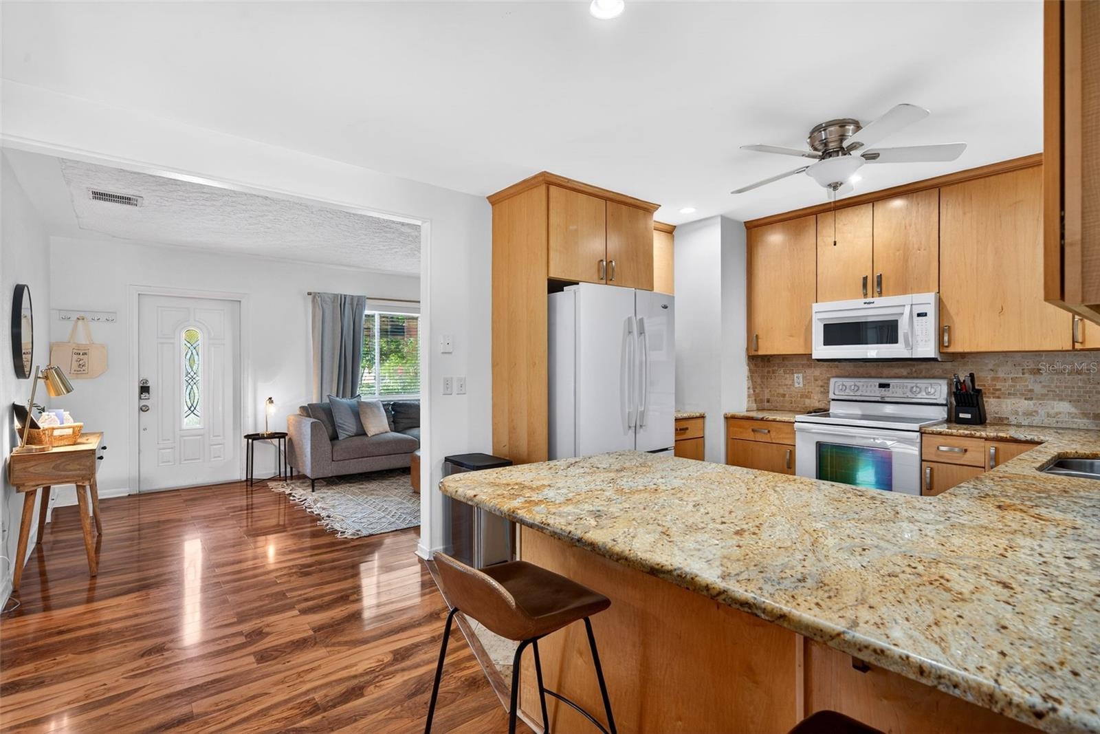 6215 Rodgers Ave, Sarasota, FL 34231 — photo 19 of 64