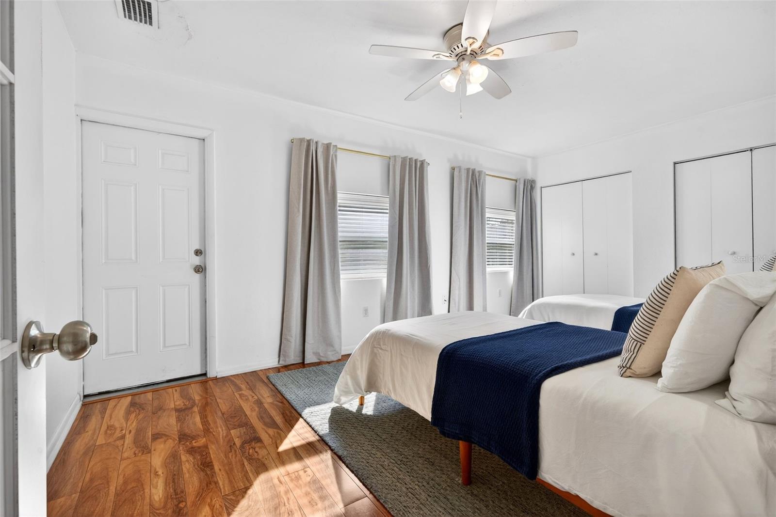 6215 Rodgers Ave, Sarasota, FL 34231 — photo 21 of 64