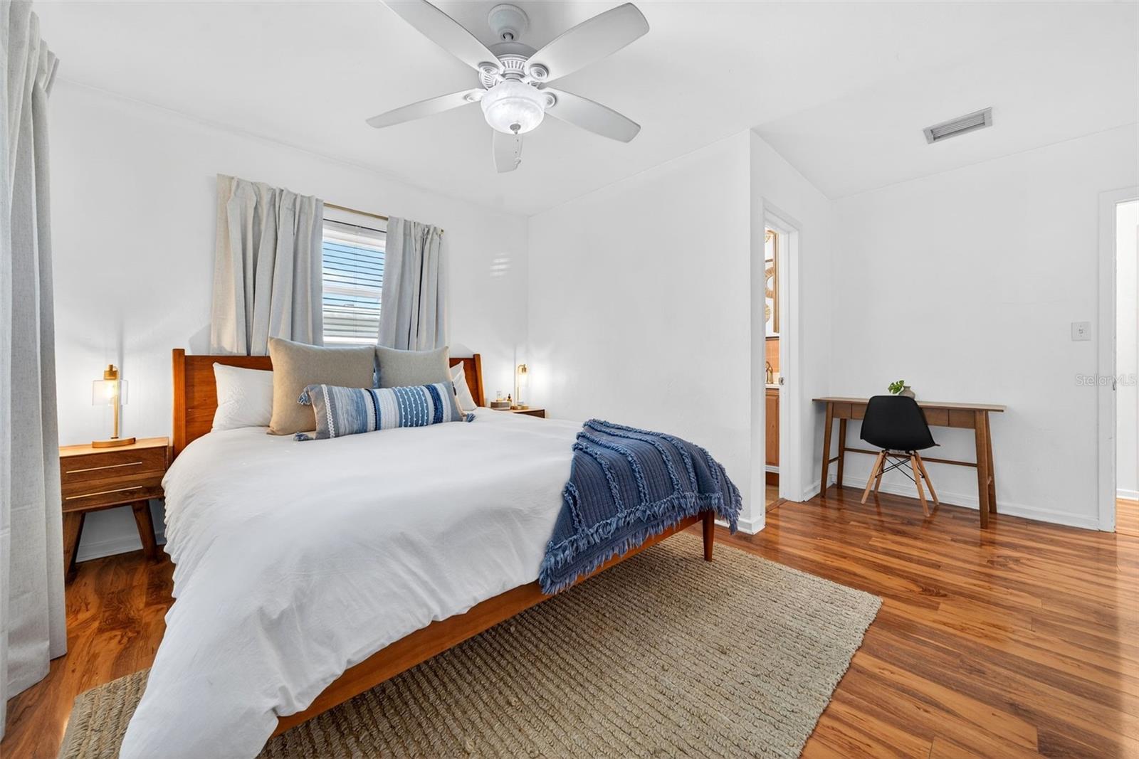 6215 Rodgers Ave, Sarasota, FL 34231 — photo 34 of 64