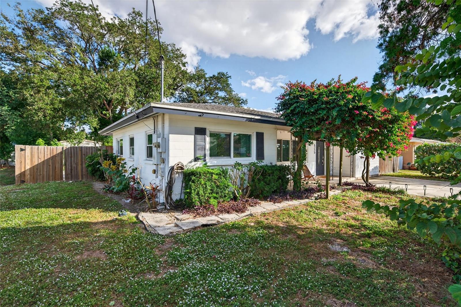 6215 Rodgers Ave, Sarasota, FL 34231 — photo 51 of 64