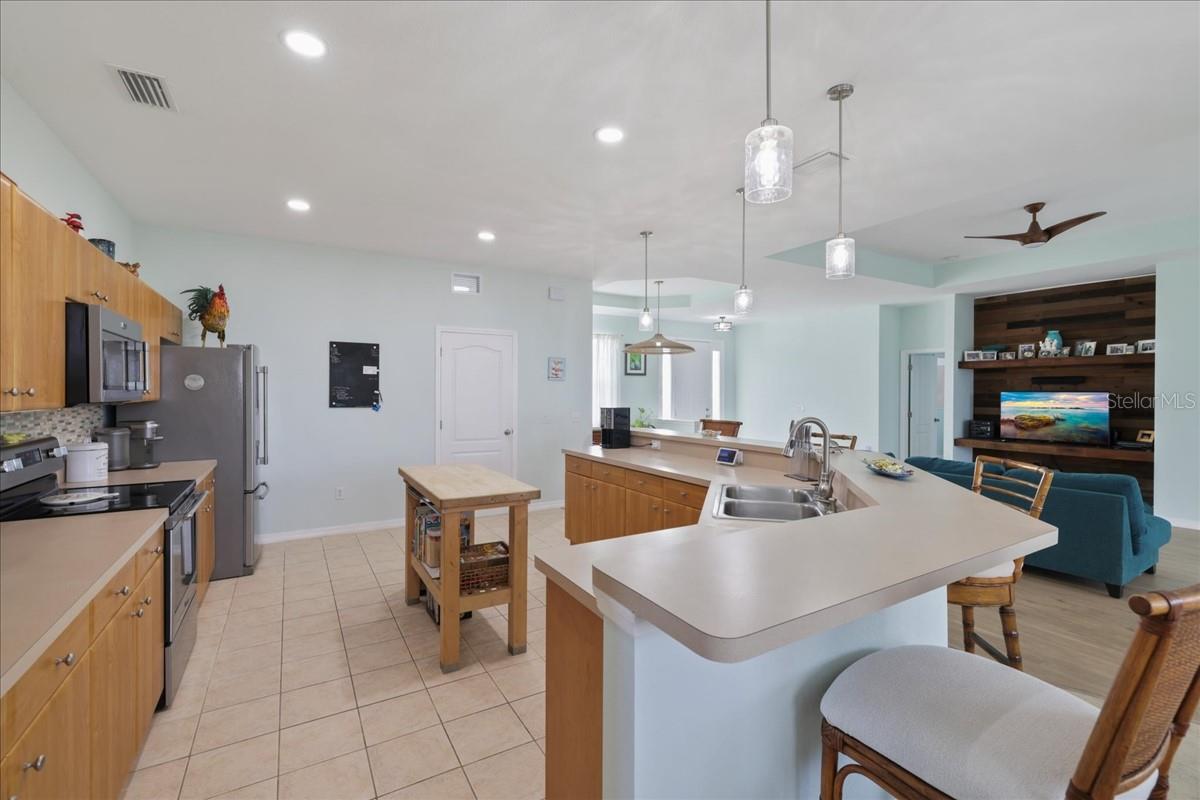 8 Abaft Pl, Placida, FL 33946 — photo 9 of 45