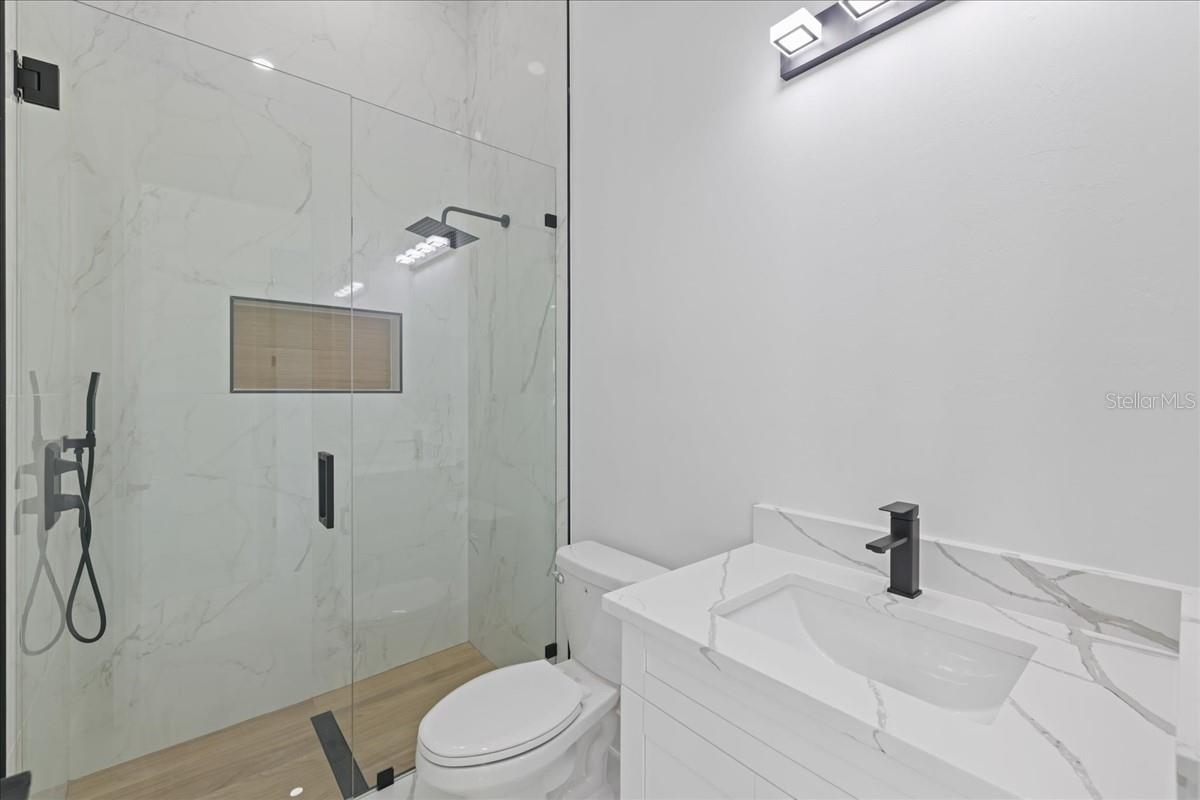 BATHROOM #4- PHOTO OF A COMPLETED MODEL