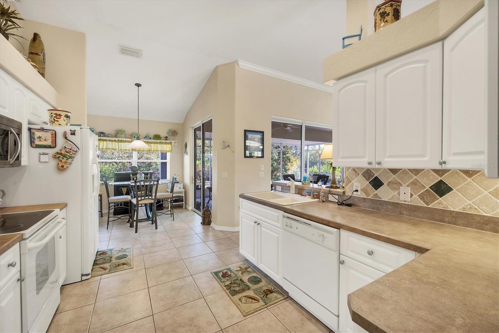 9350 Gulfstream Blvd, Englewood, FL 34224 — photo 13 of 36