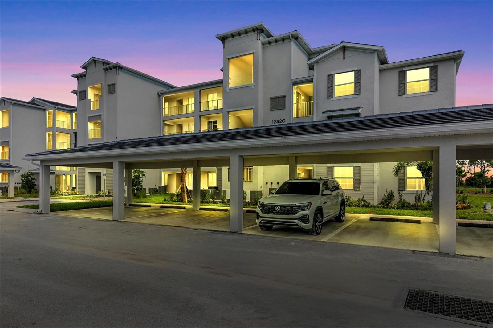 12320 Wellen Golf St #204