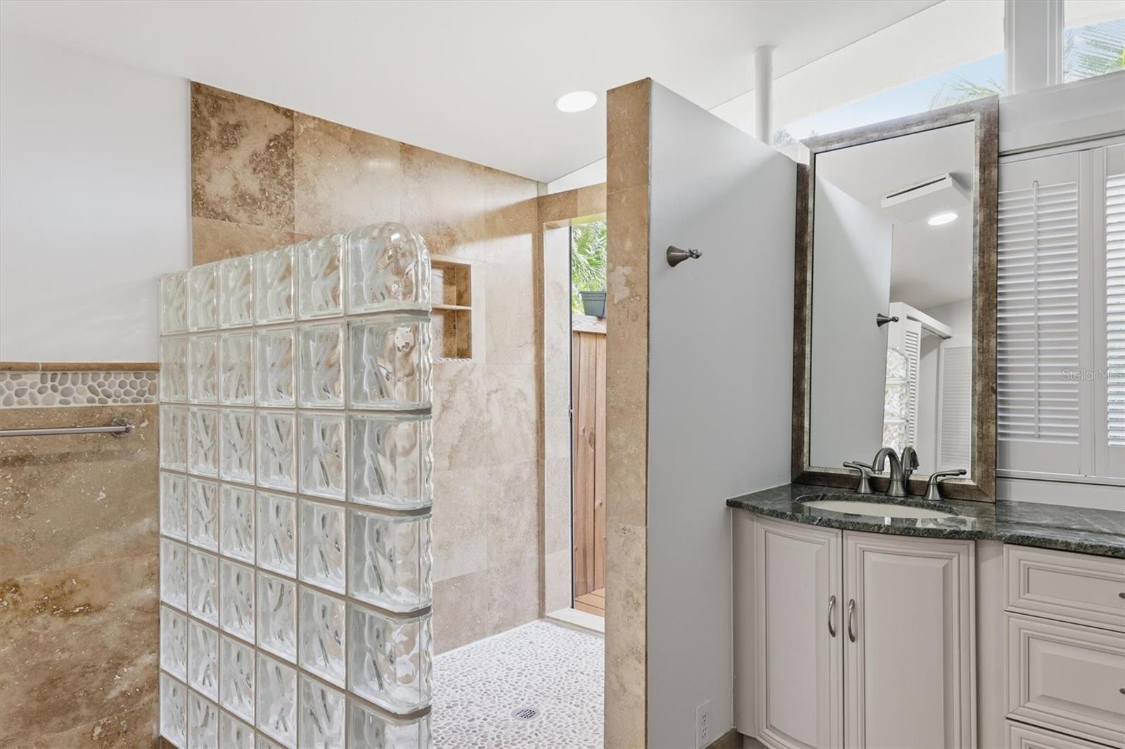 425 Partridge Cir, Sarasota, FL 34236 — photo 25 of 75