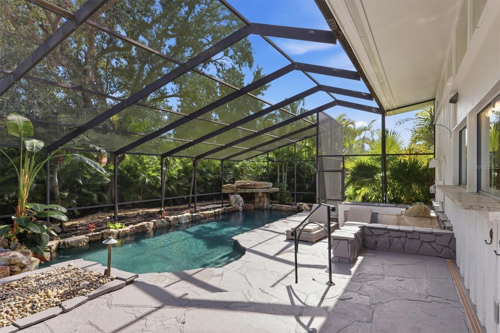 425 Partridge Cir, Sarasota, FL 34236 — photo 36 of 75