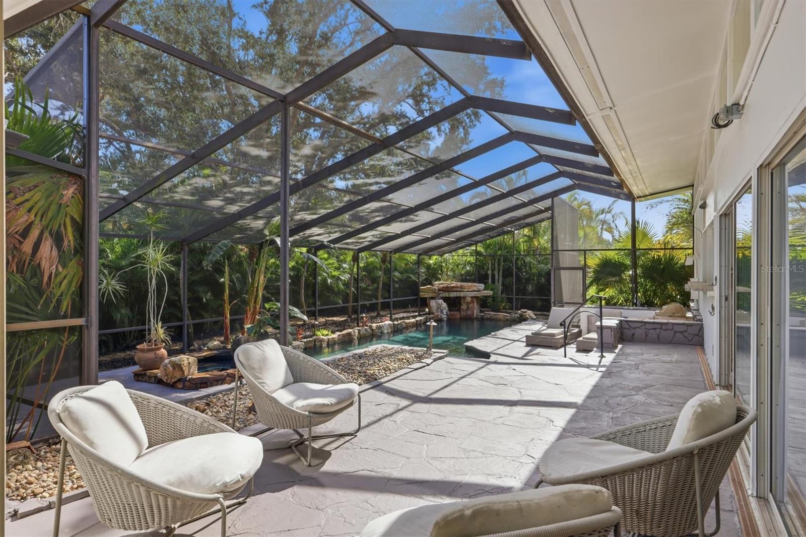 425 Partridge Cir, Sarasota, FL 34236 — photo 37 of 75