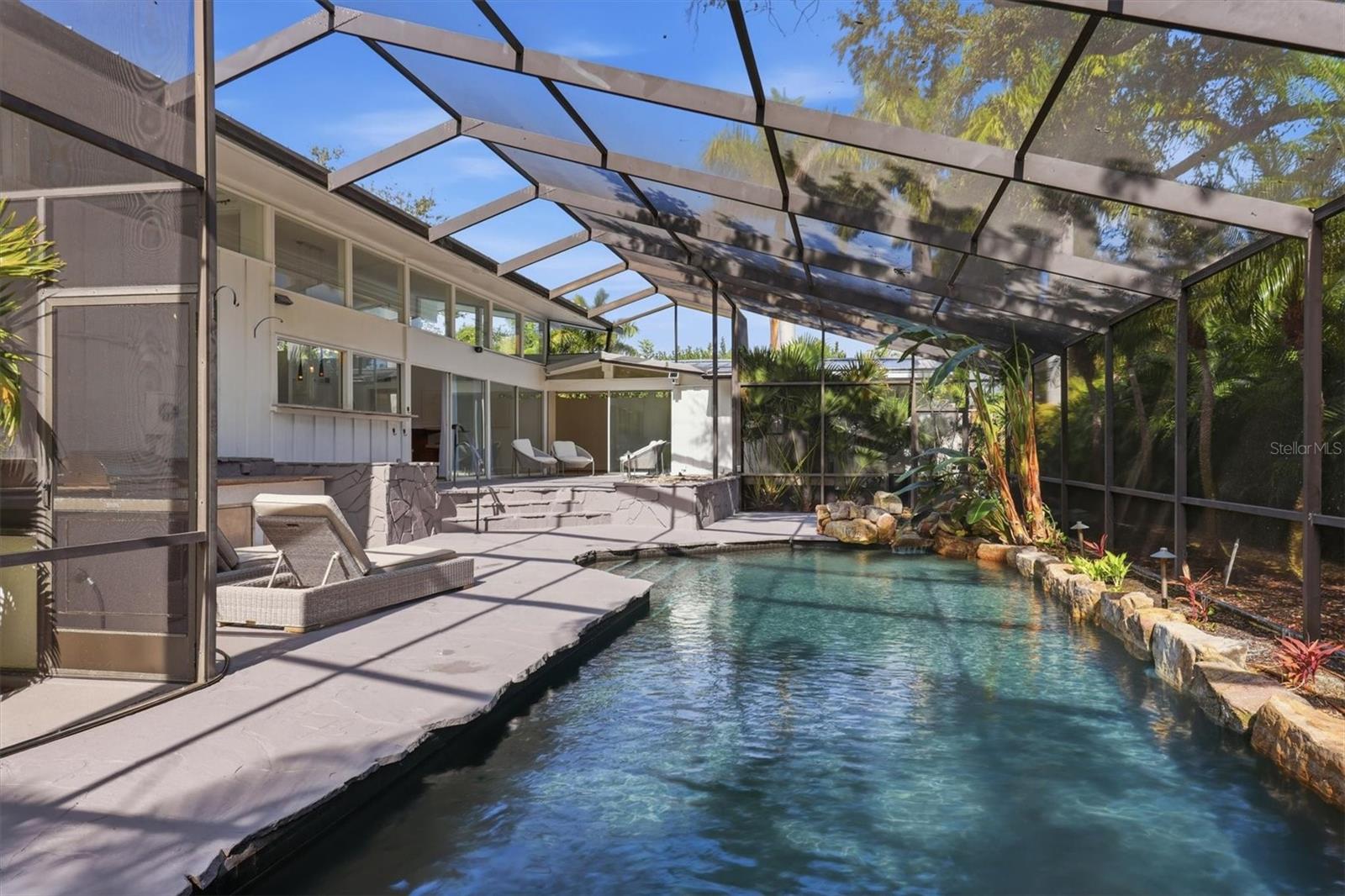 425 Partridge Cir, Sarasota, FL 34236 — photo 44 of 75