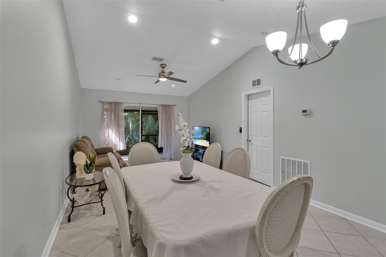 5370 Royal Palm Ave #5370, Sarasota, FL 34234 — photo 13 of 36