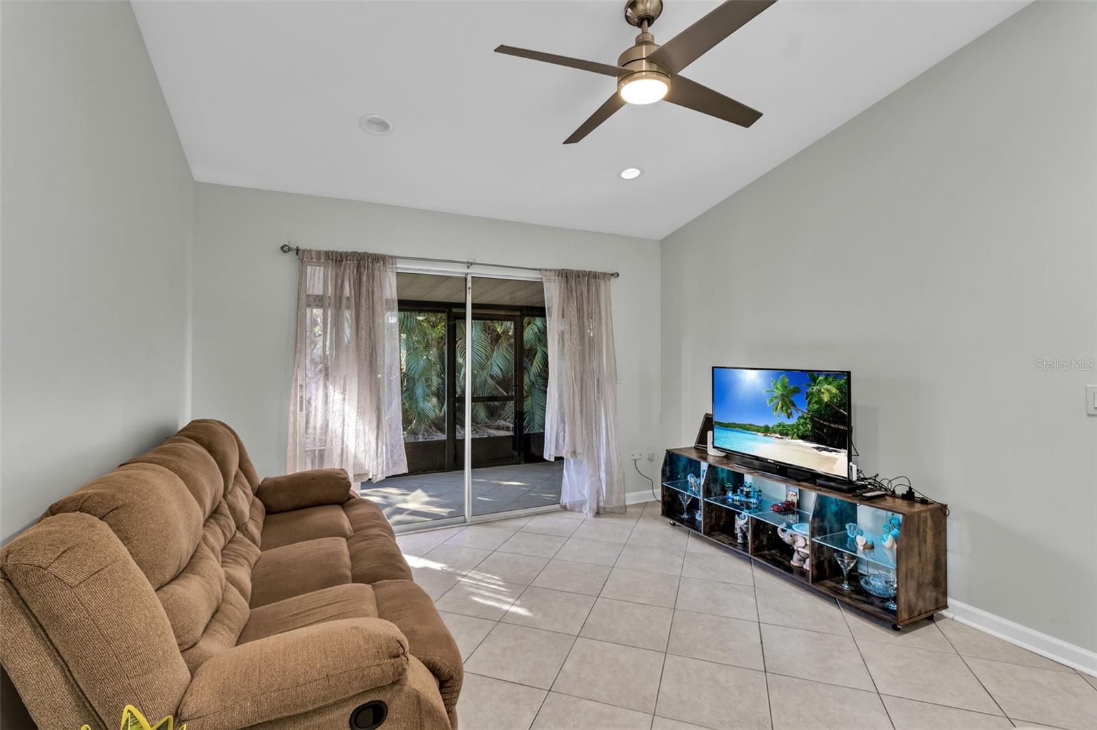 5370 Royal Palm Ave #5370, Sarasota, FL 34234 — photo 17 of 36