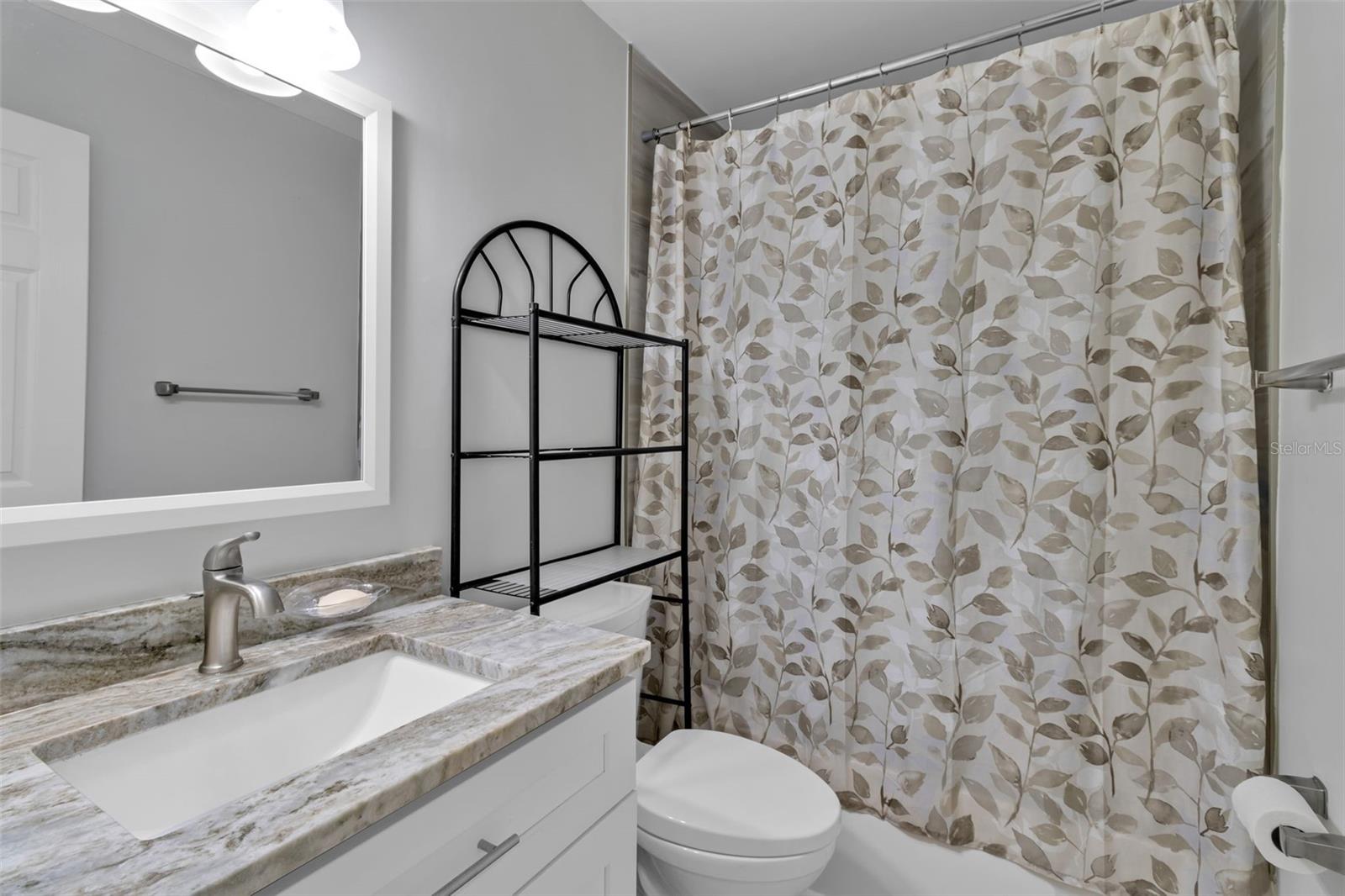 5370 Royal Palm Ave #5370, Sarasota, FL 34234 — photo 21 of 36