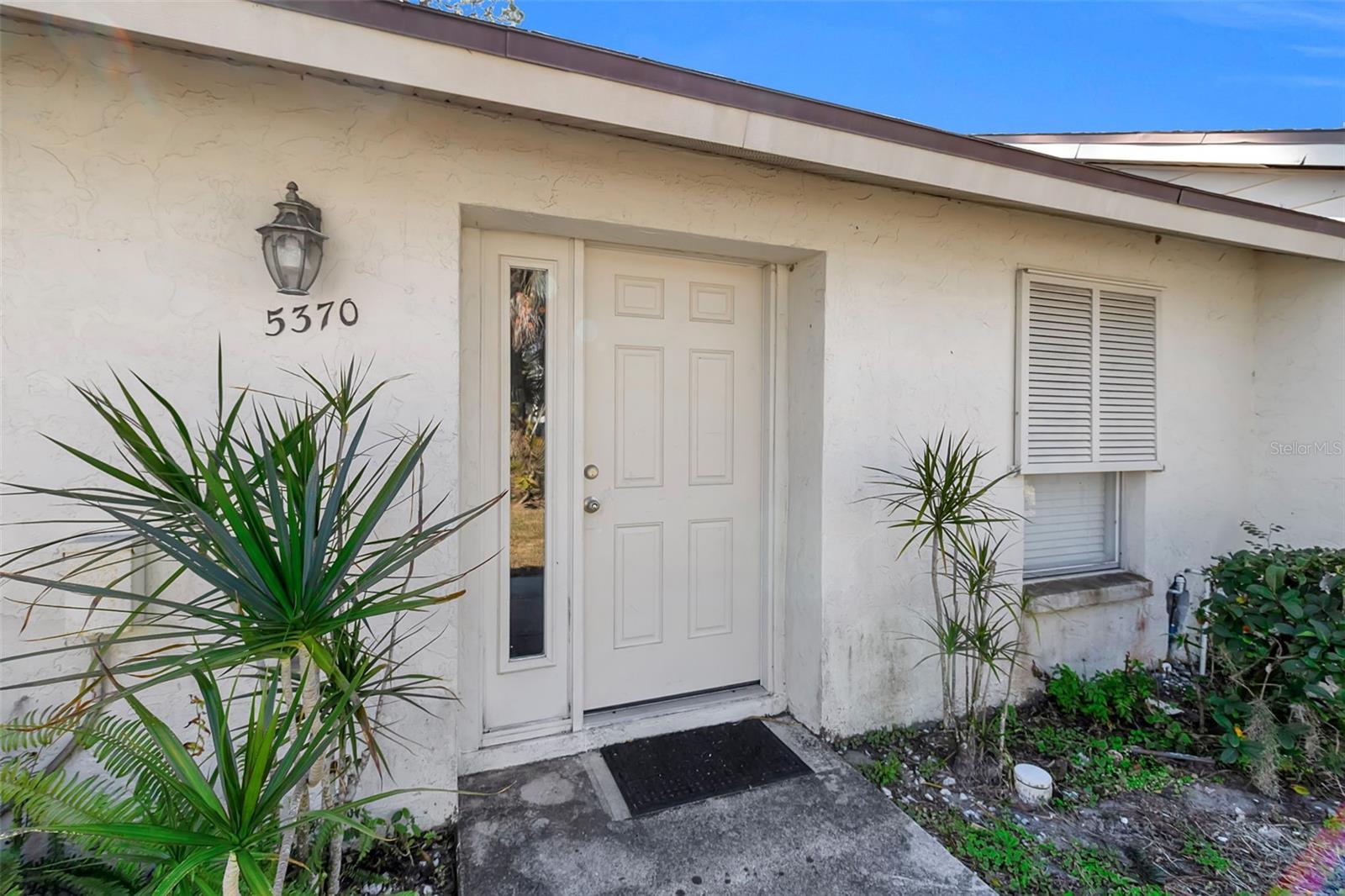 5370 Royal Palm Ave #5370, Sarasota, FL 34234 — photo 4 of 36