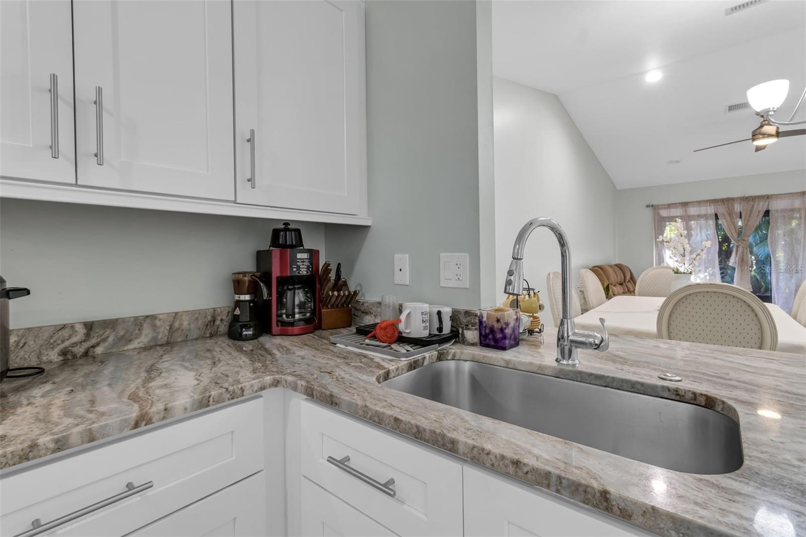 5370 Royal Palm Ave #5370, Sarasota, FL 34234 — photo 8 of 36