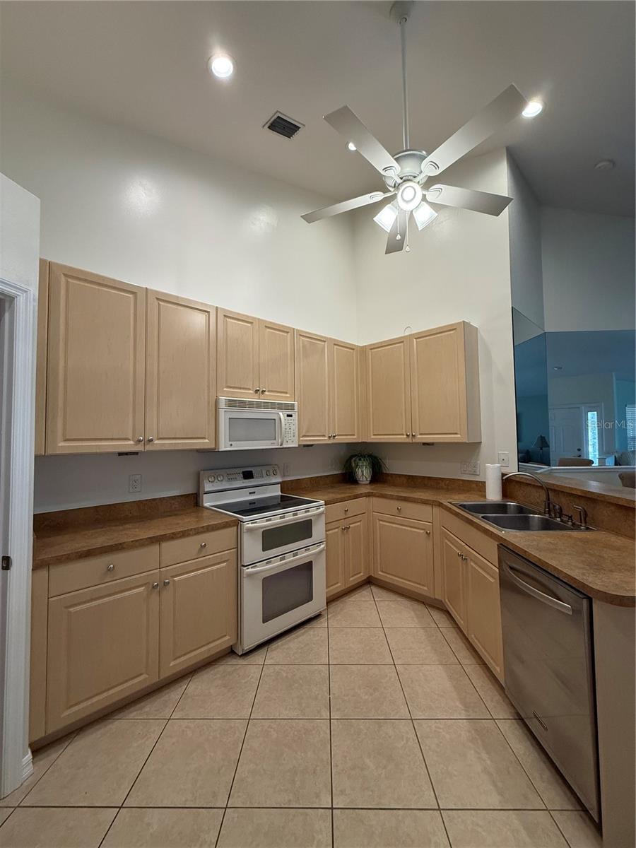 4049 Fairway Dr, North Port, FL 34287 — photo 17 of 38