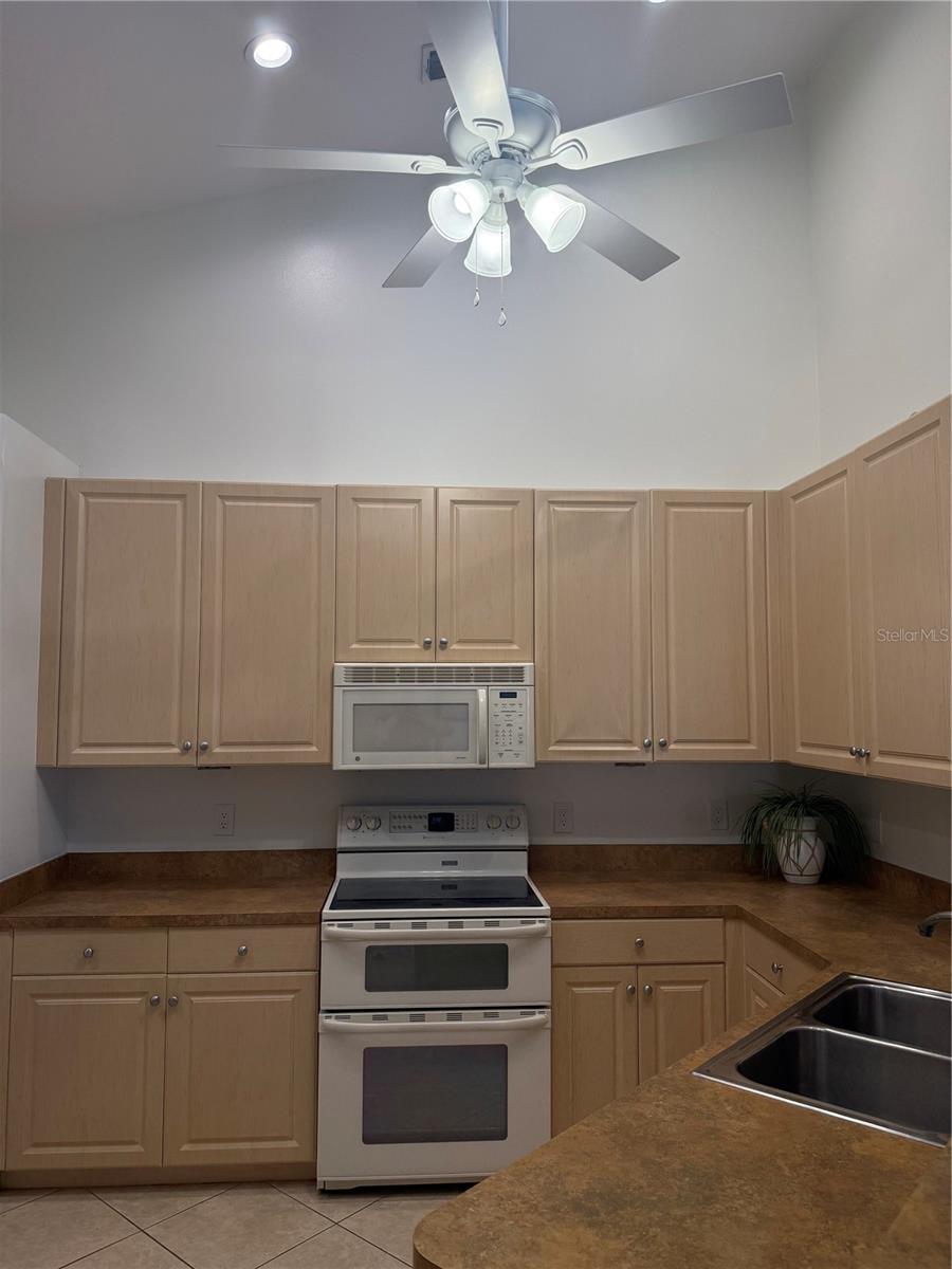 4049 Fairway Dr, North Port, FL 34287 — photo 18 of 38