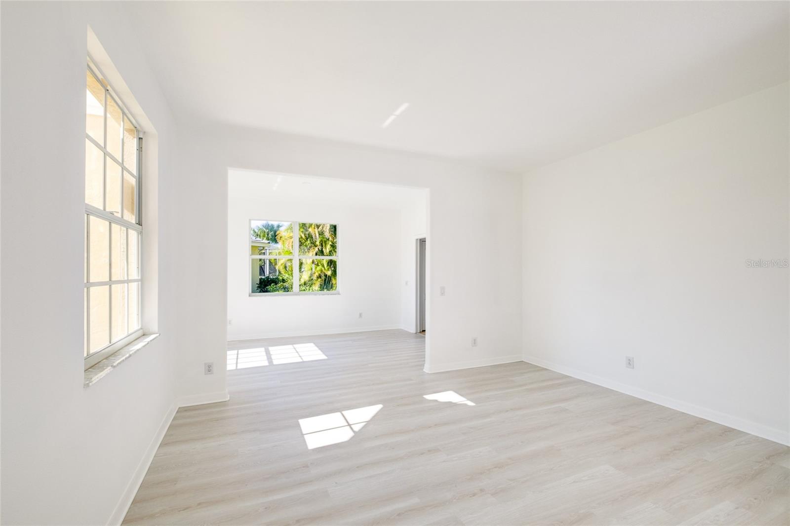 5121 Glade Fern Ct, Sarasota, FL 34238 — photo 11 of 43