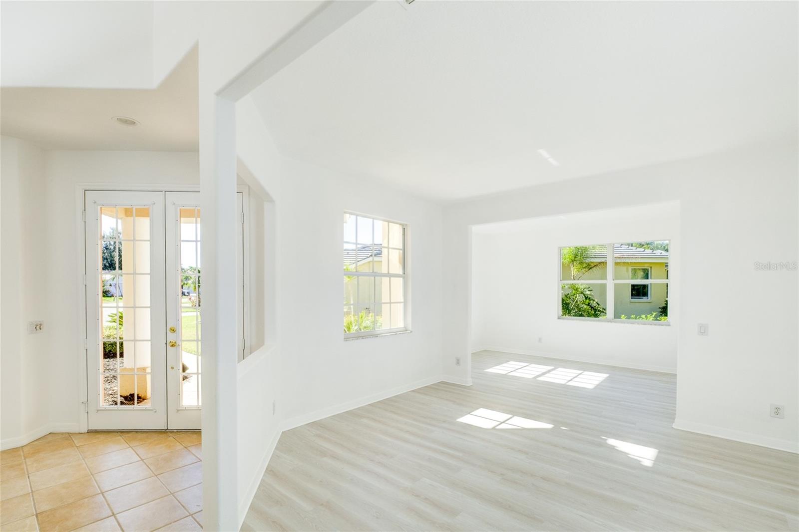 5121 Glade Fern Ct, Sarasota, FL 34238 — photo 12 of 43