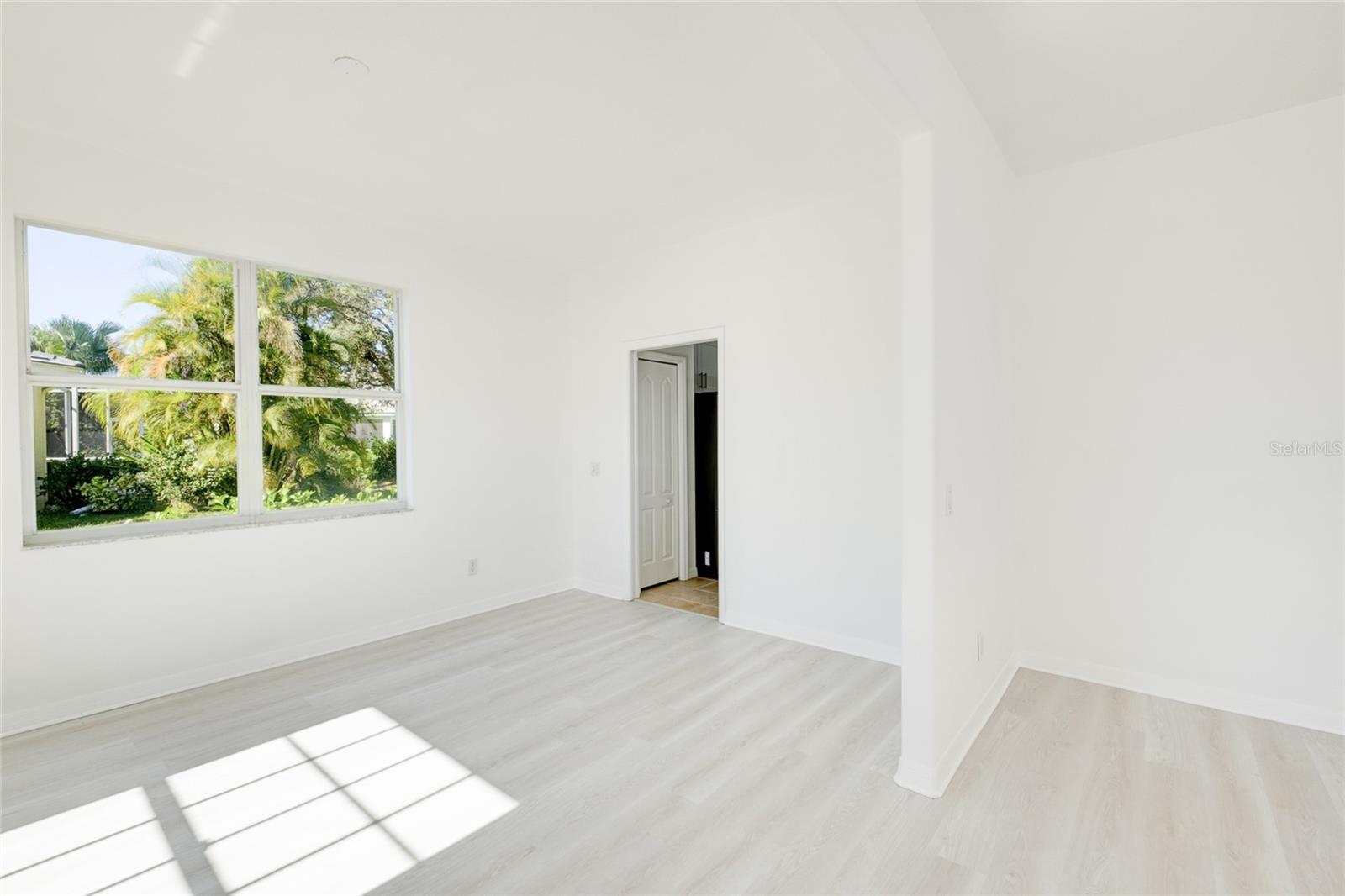 5121 Glade Fern Ct, Sarasota, FL 34238 — photo 15 of 43