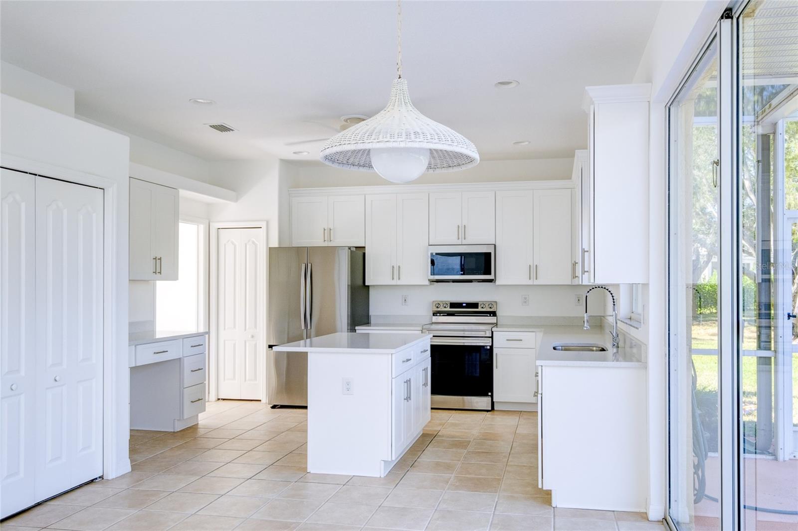 5121 Glade Fern Ct, Sarasota, FL 34238 — photo 17 of 43