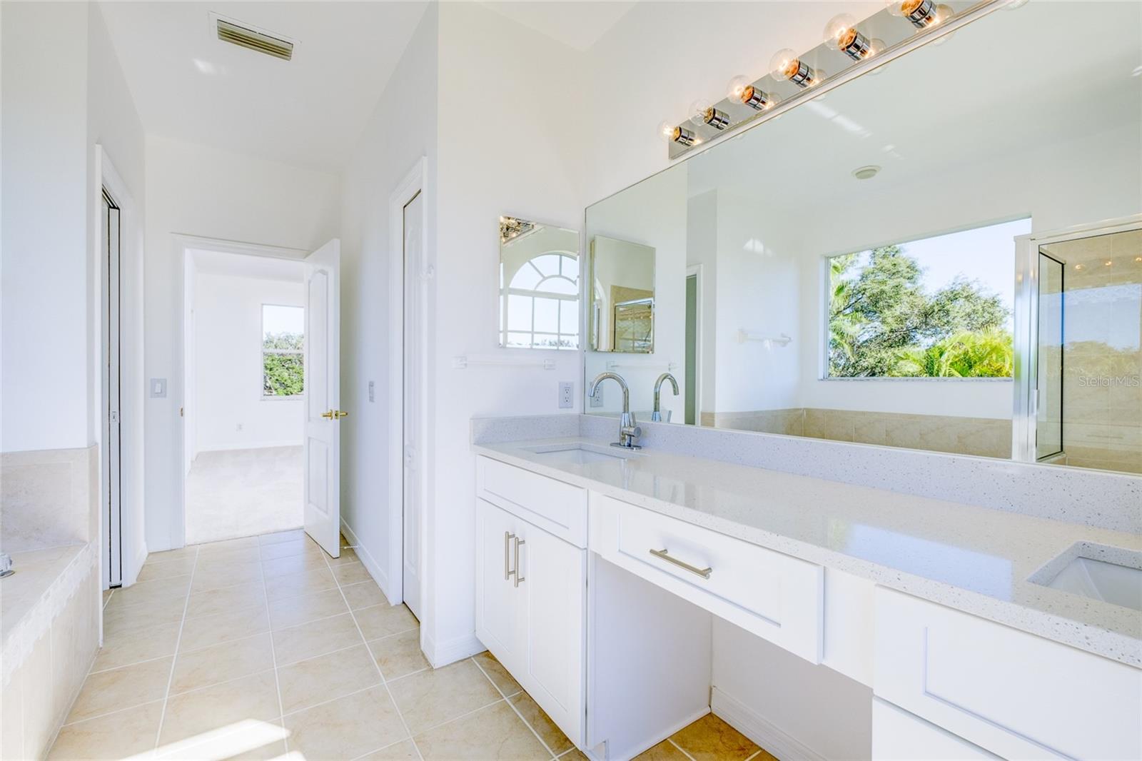 5121 Glade Fern Ct, Sarasota, FL 34238 — photo 29 of 43