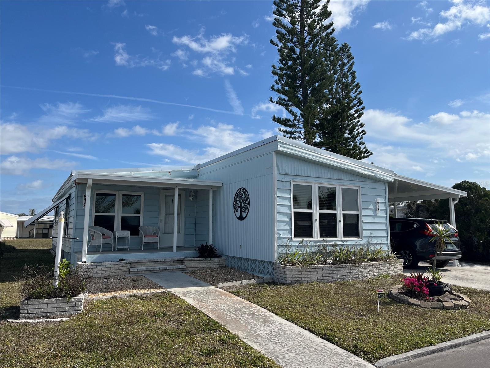 919 Cortina Blvd, Venice, FL 34285 — photo 2 of 53