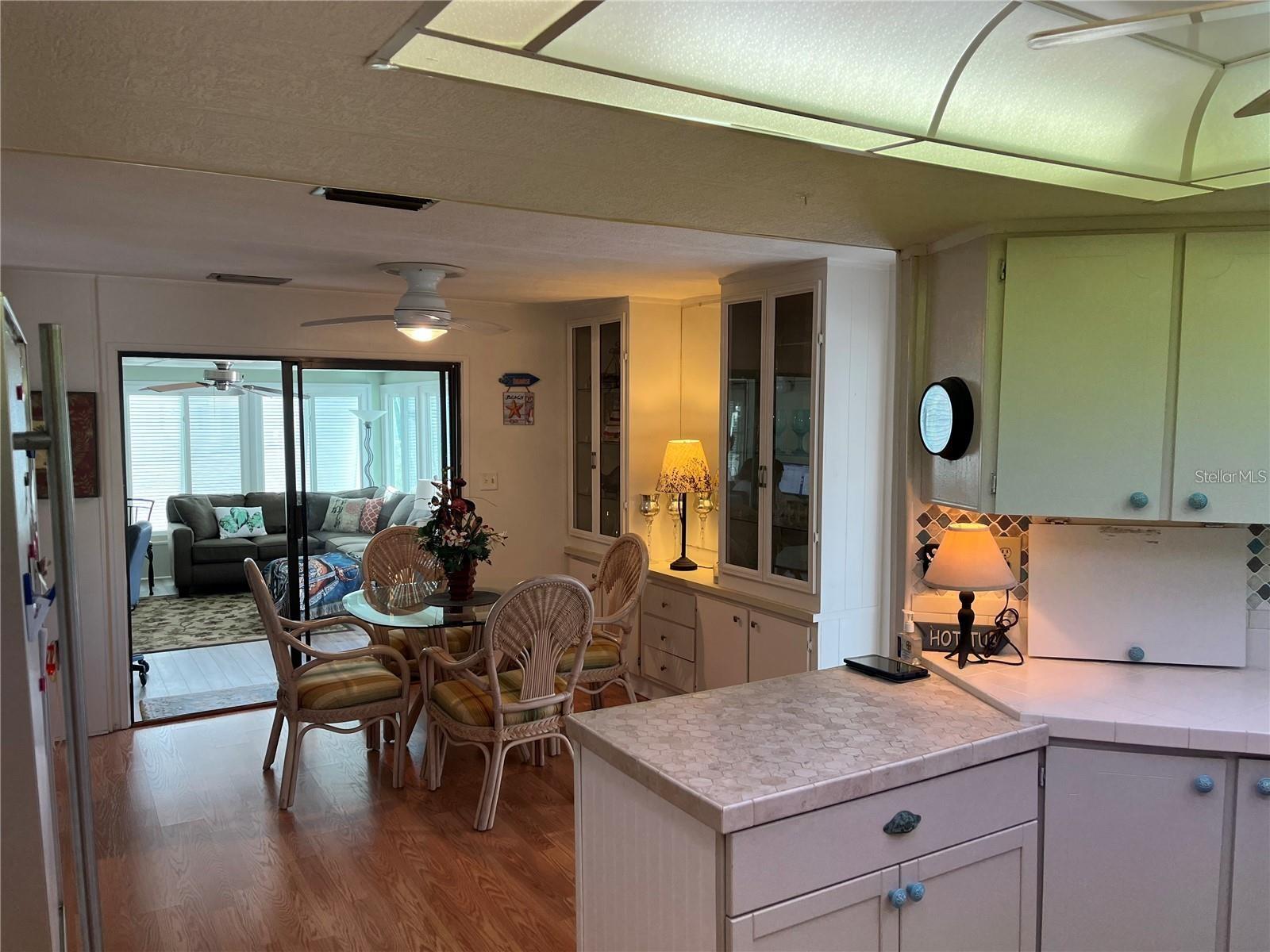 919 Cortina Blvd, Venice, FL 34285 — photo 16 of 53