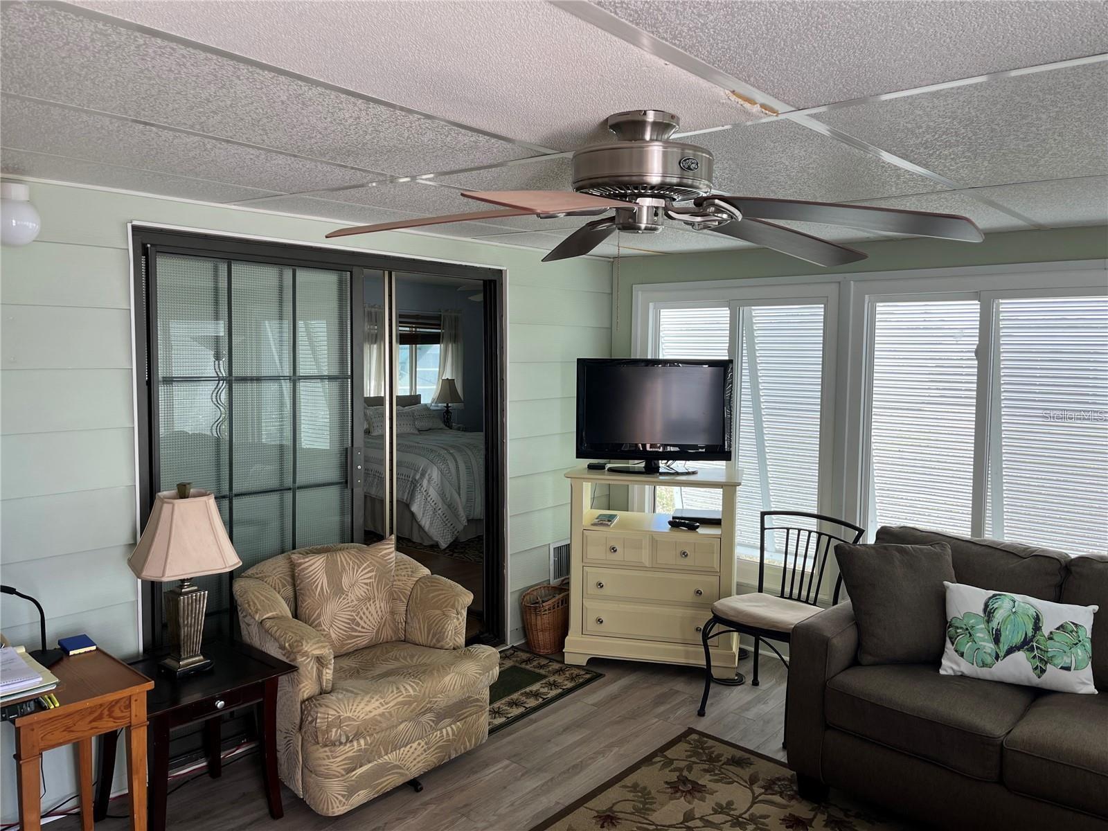 919 Cortina Blvd, Venice, FL 34285 — photo 37 of 53