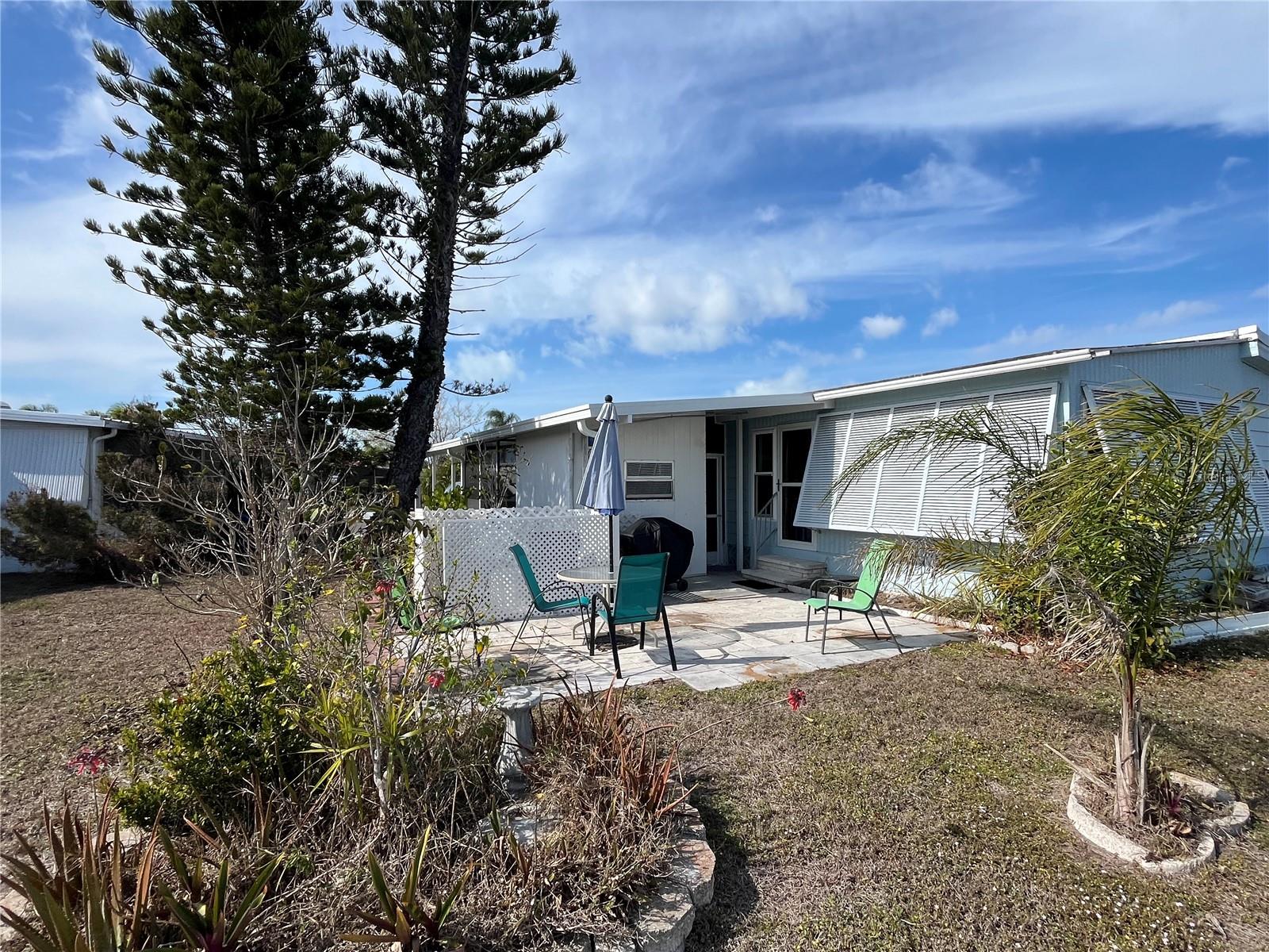 919 Cortina Blvd, Venice, FL 34285 — photo 6 of 53