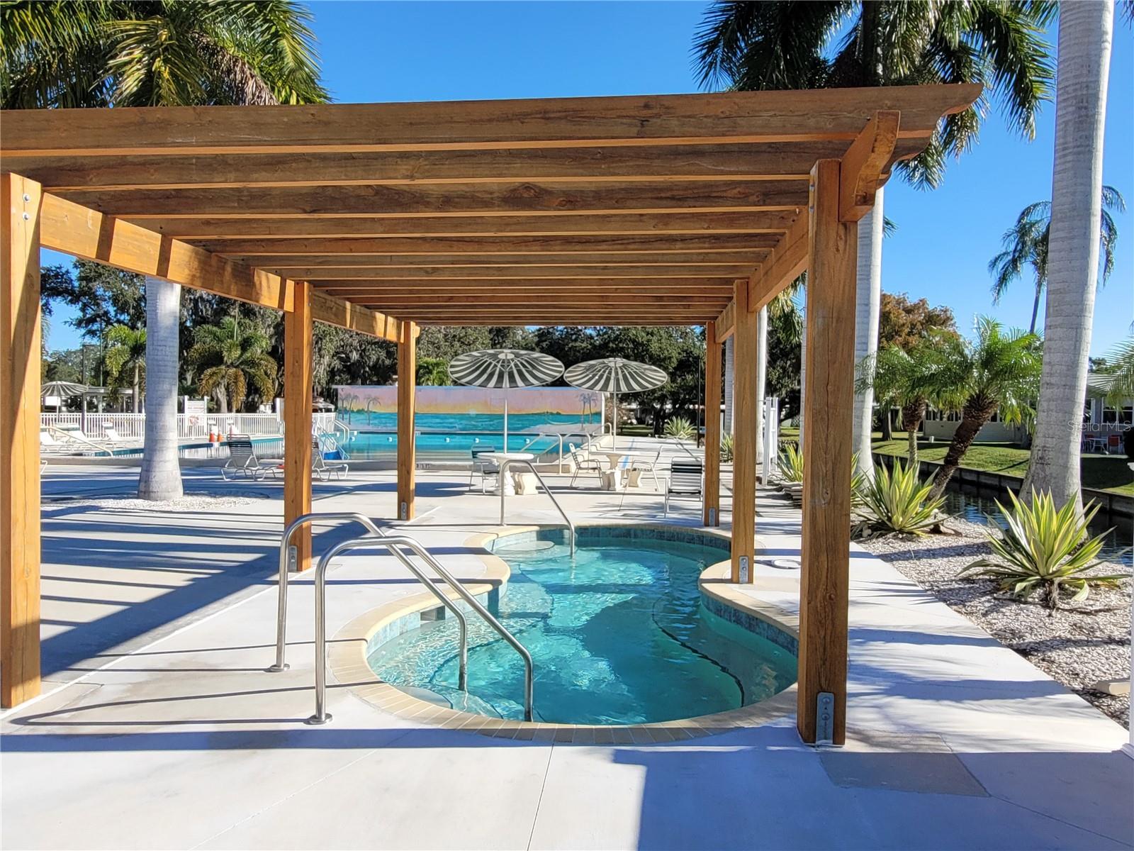 3332 Spanish Oak Ter, Sarasota, FL 34237 — photo 12 of 31