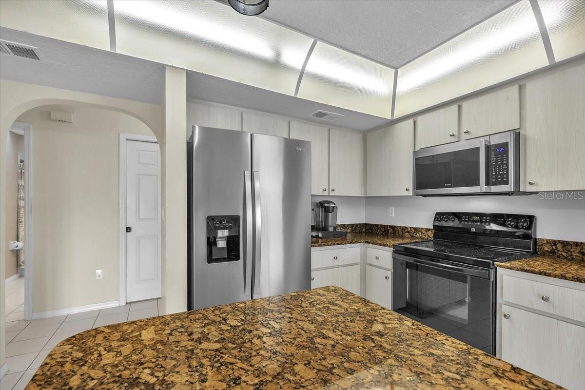 272 Broadmoor Ln, Rotonda West, FL 33947 — photo 21 of 81