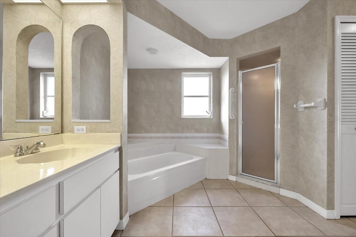 272 Broadmoor Ln, Rotonda West, FL 33947 — photo 38 of 81