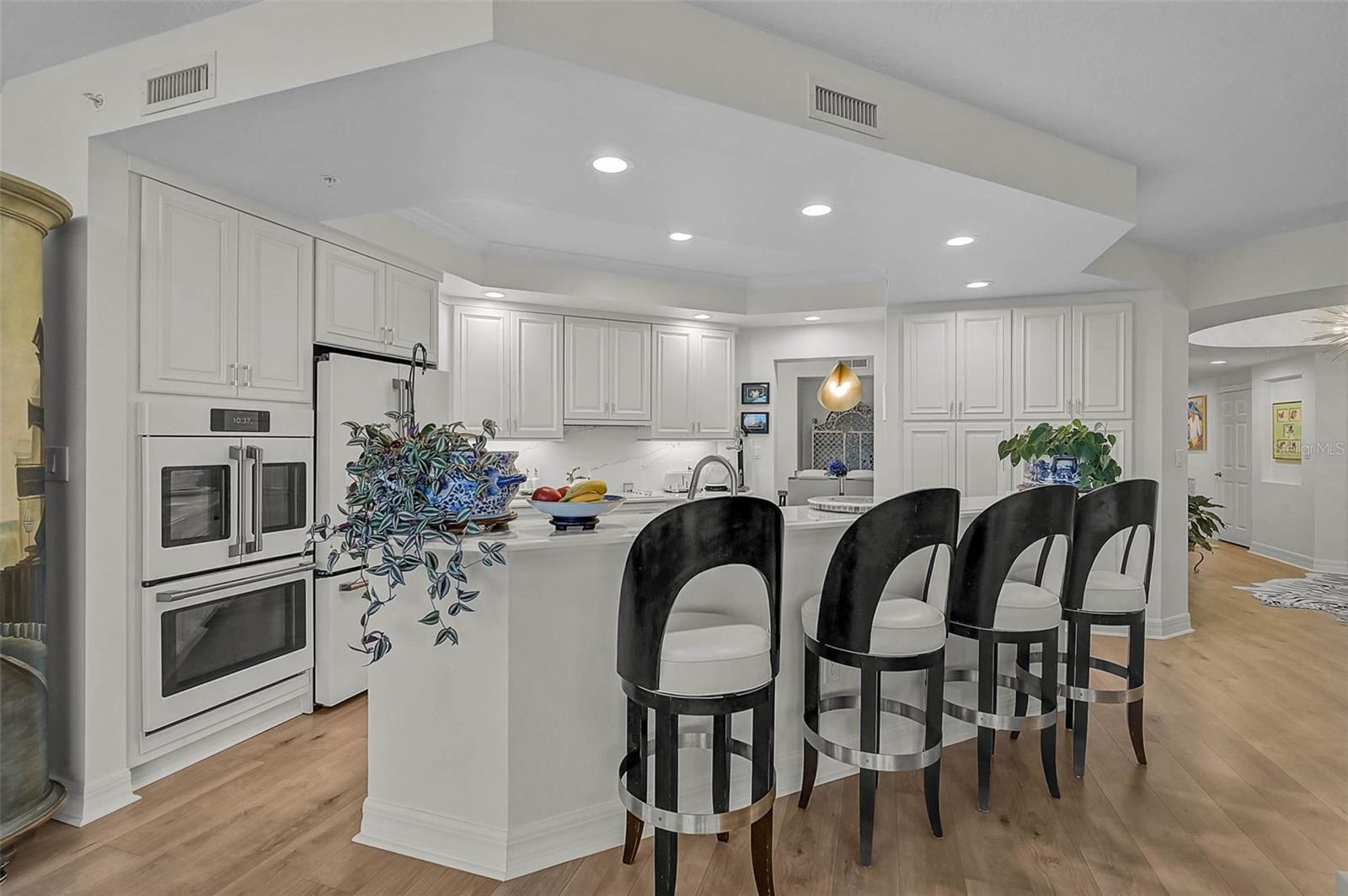 385 N Point Rd #304, Osprey, FL 34229 — photo 2 of 62