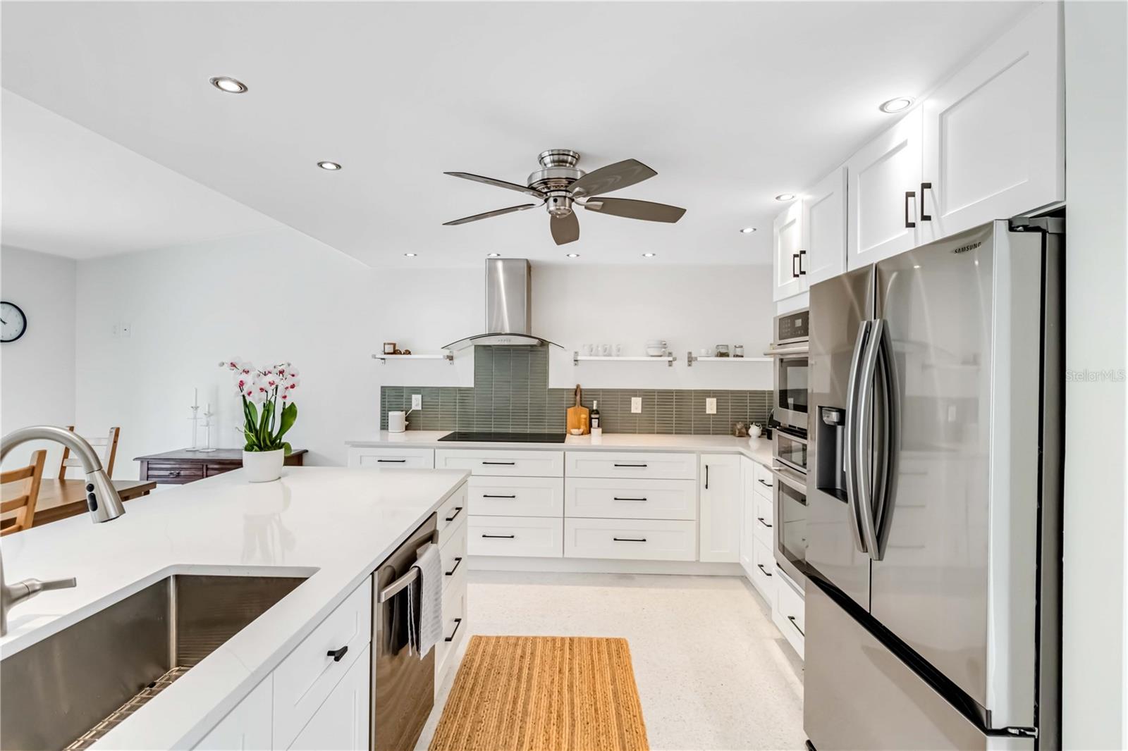 5107 Saint Albans Ave, Sarasota, FL 34242 — photo 17 of 42