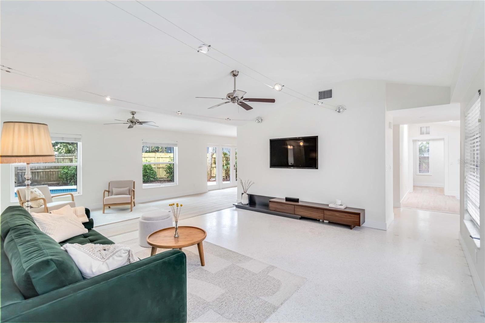 5107 Saint Albans Ave, Sarasota, FL 34242 — photo 5 of 42