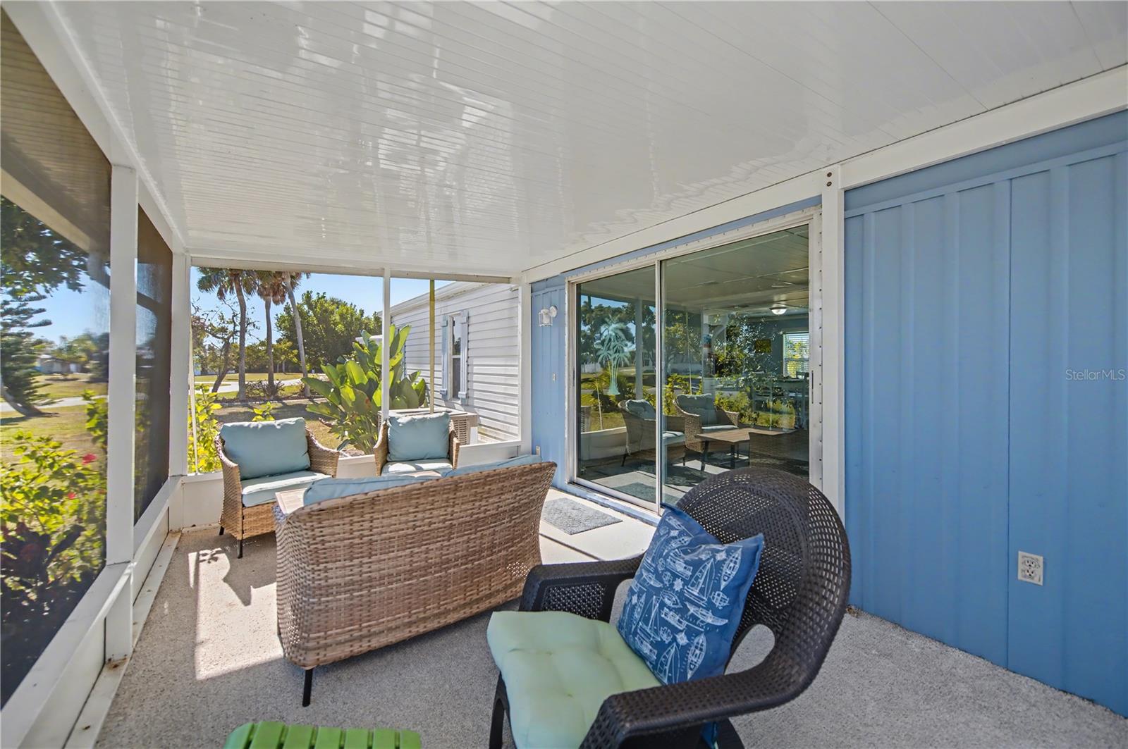 The lanai is a perfect place to sit and relax and enjoy the nature the canal brings.