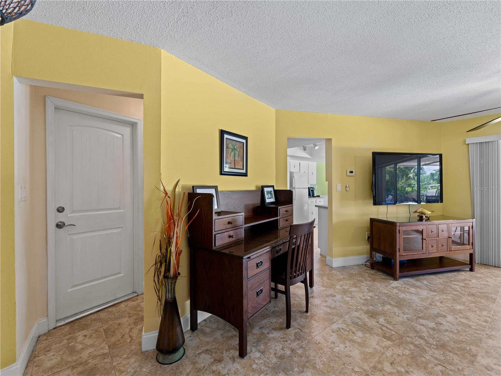 424 Baycrest Dr, Venice, FL 34285 — photo 14 of 54