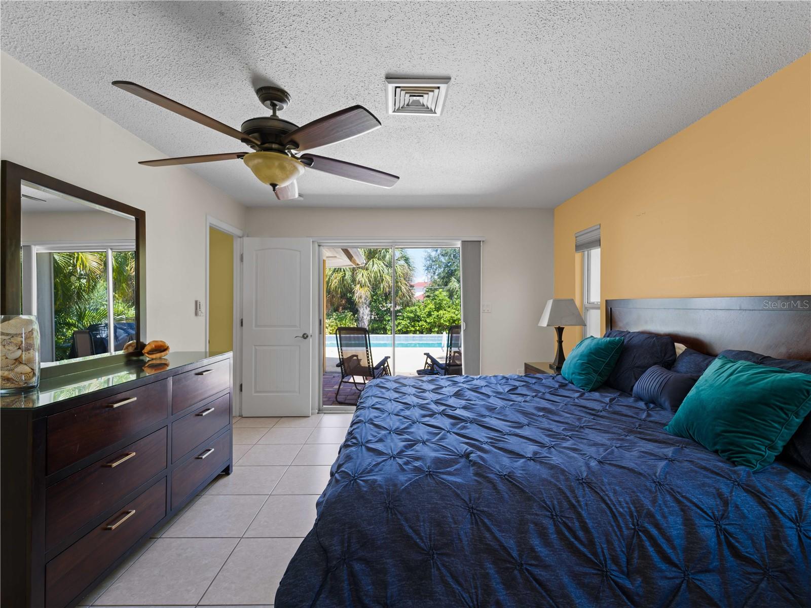 424 Baycrest Dr, Venice, FL 34285 — photo 16 of 54