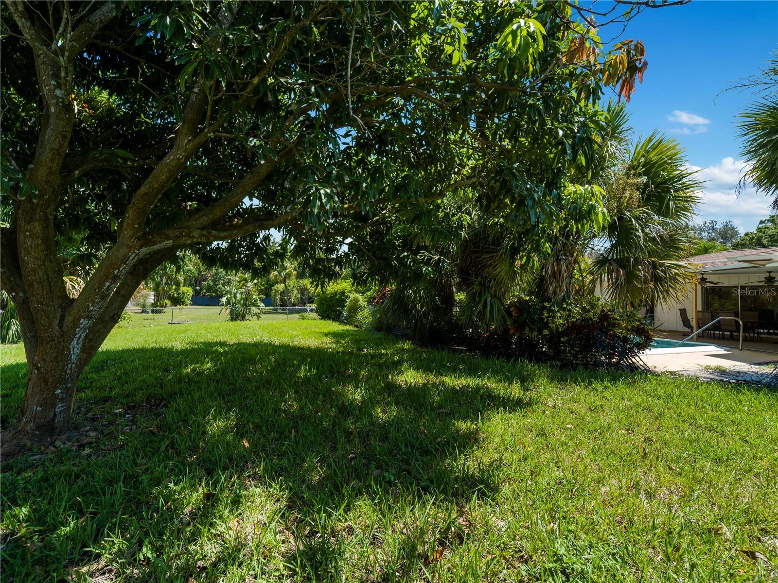 424 Baycrest Dr, Venice, FL 34285 — photo 36 of 54