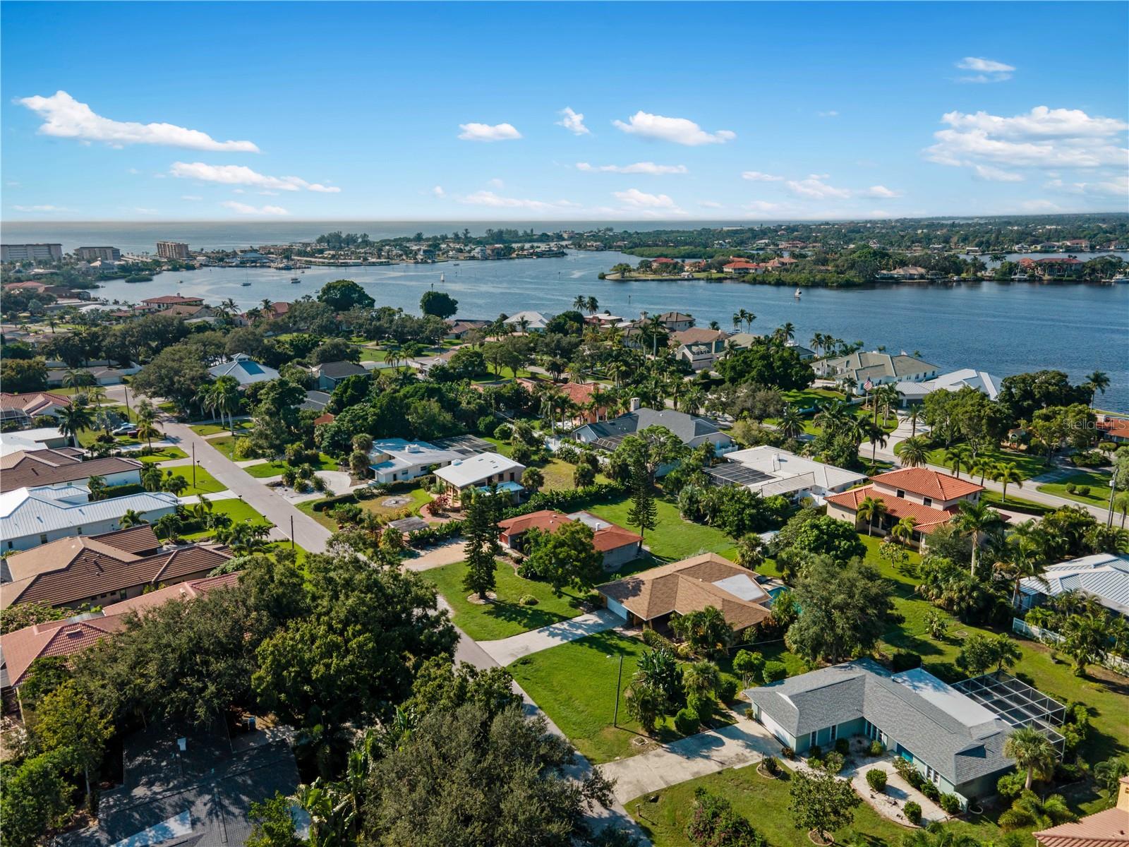 424 Baycrest Dr, Venice, FL 34285 — photo 43 of 54