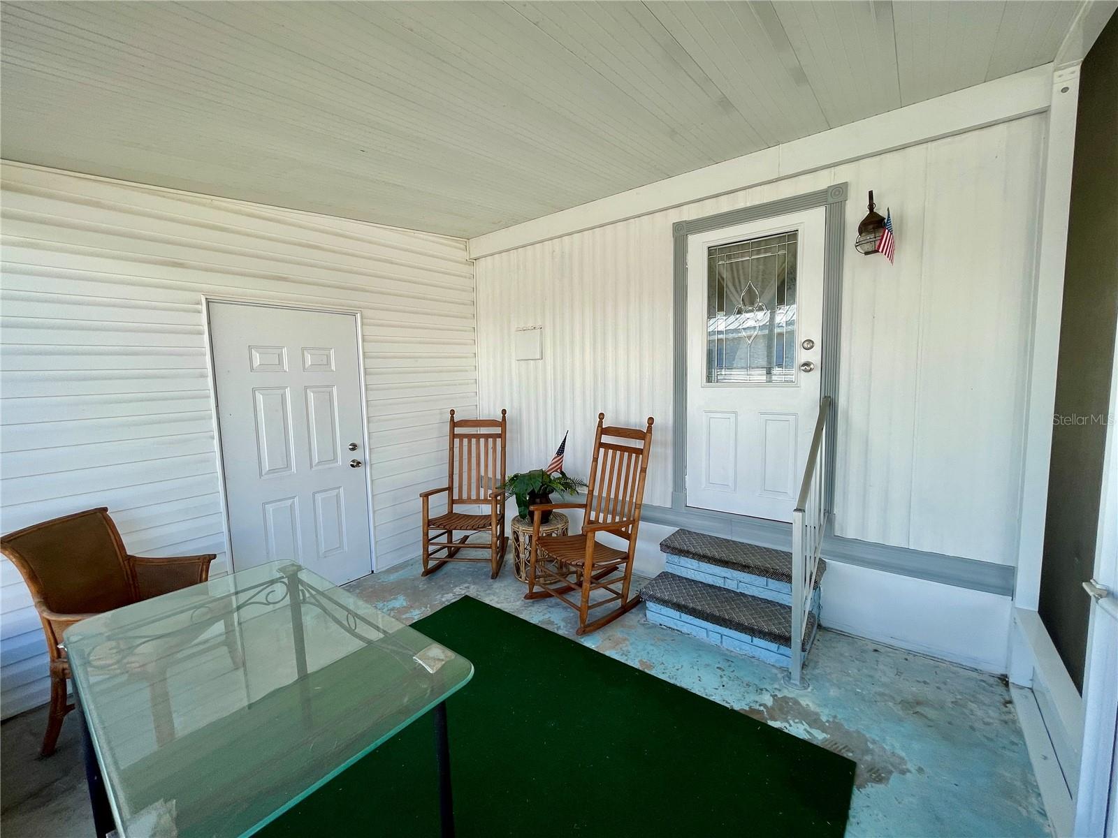 Screened Lanai