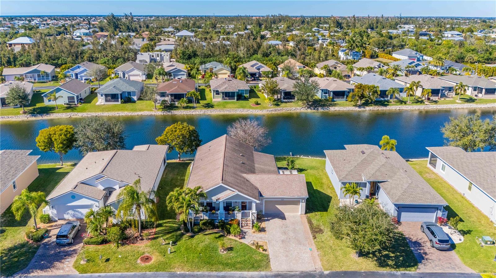 8632 Lake Front Ct