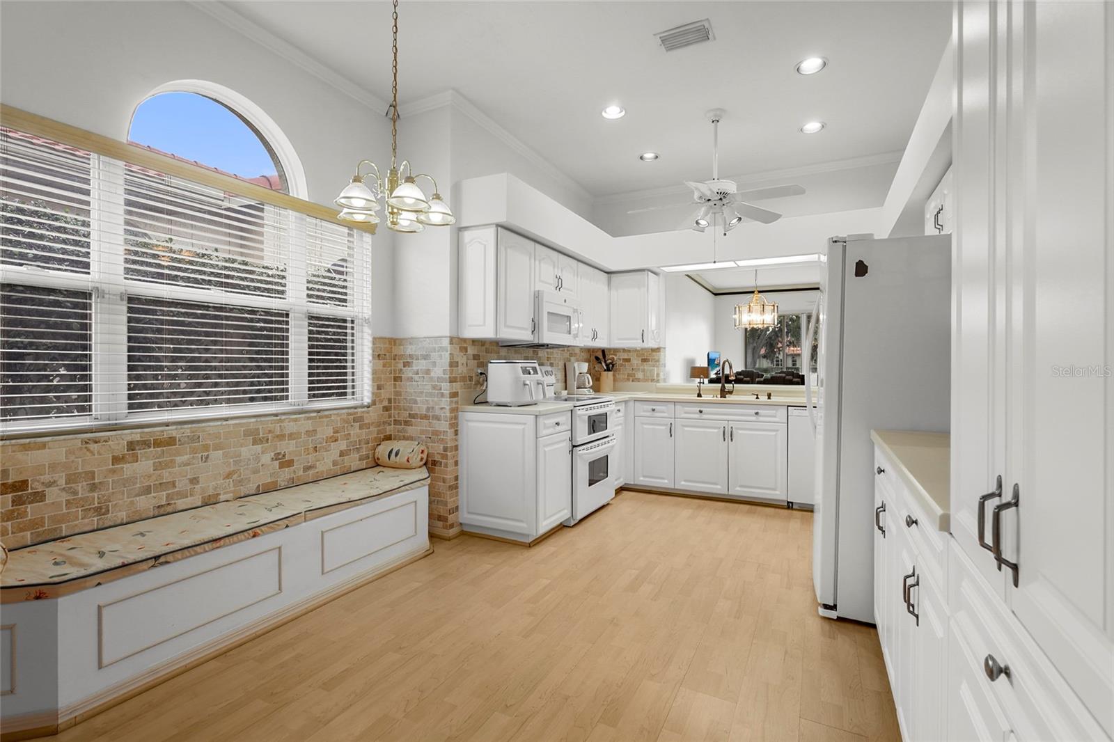 3350 W Chelmsford Ct #13, Sarasota, FL 34235 — photo 17 of 73