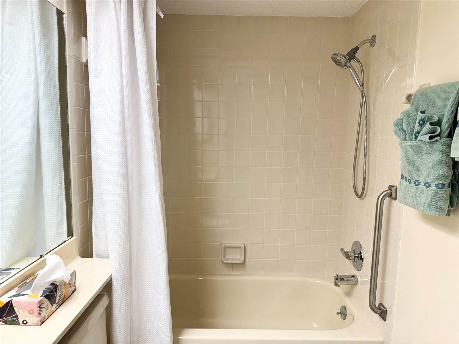 Tub/Shower Combo
