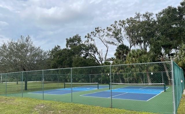 Pickleball Courts