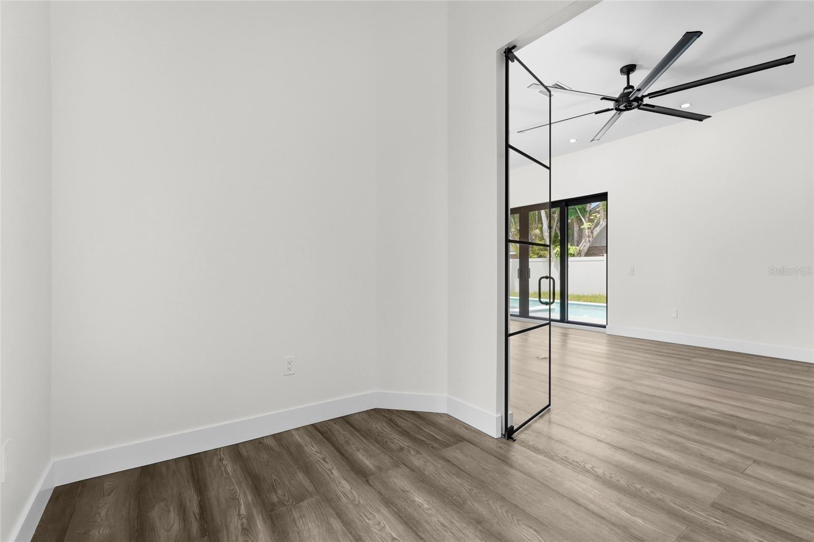 2604 Sydelle St, Sarasota, FL 34237 — photo 49 of 92