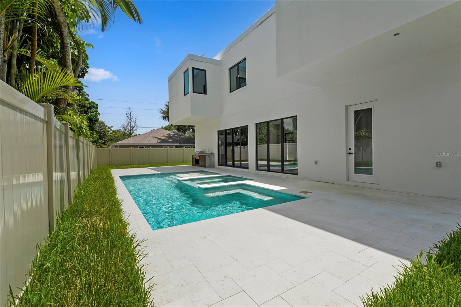 2604 Sydelle St, Sarasota, FL 34237 — photo 81 of 92