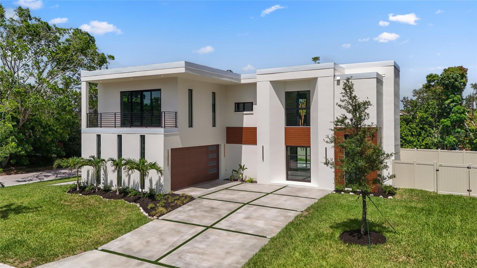 2604 Sydelle St, Sarasota, FL 34237 — photo 82 of 92