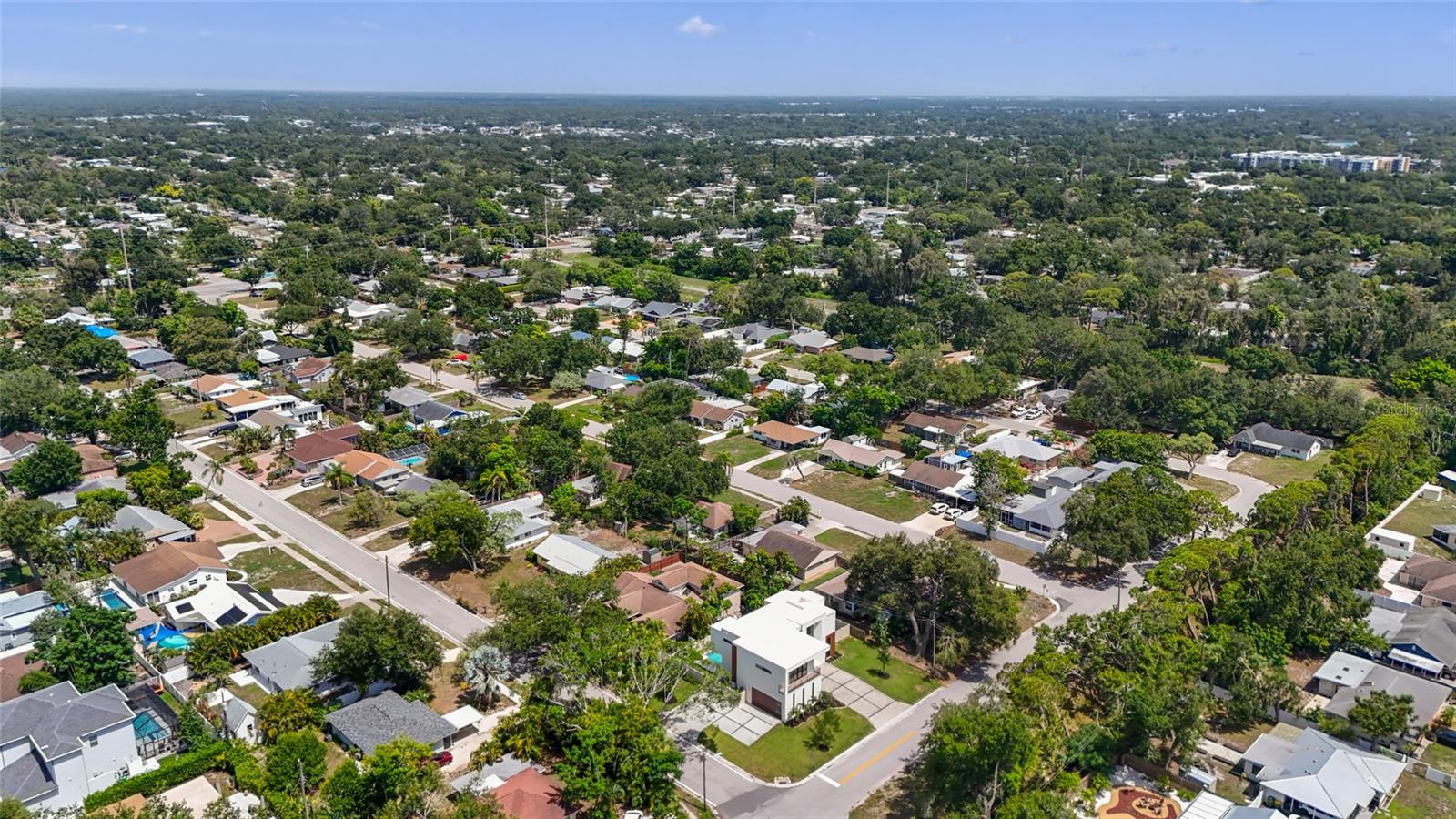 2604 Sydelle St, Sarasota, FL 34237 — photo 91 of 92
